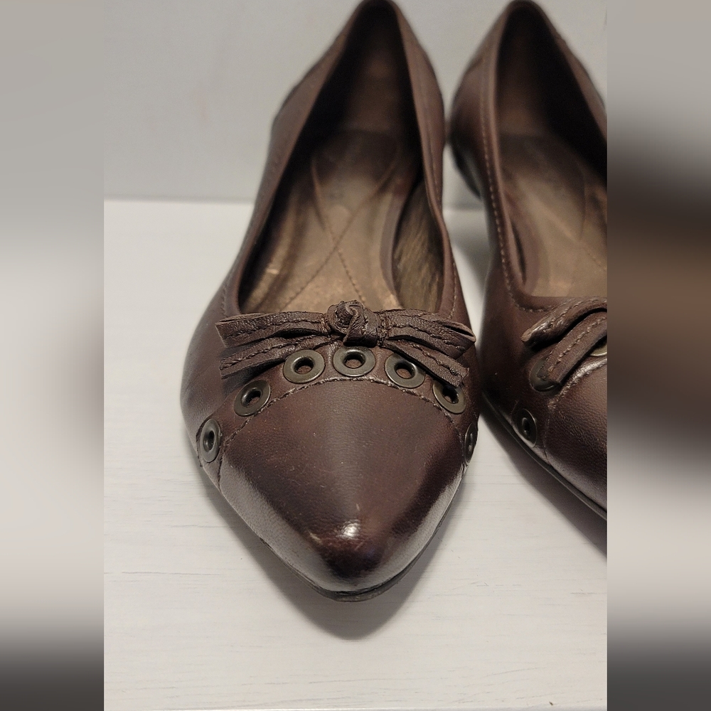 Genuine Leather Brown Pums  Kitten Heel  AT-MYRA Size 7.5